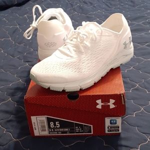 Under Armour Hovr Sonic 3